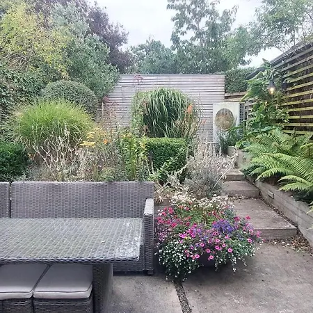 Appartement Sophisticated Seafront 3bd Suntrap Landscaped Yard Dublin
