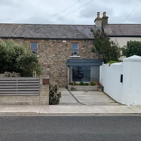 Sophisticated Seafront 3bd Suntrap Landscaped Yard * Dublino