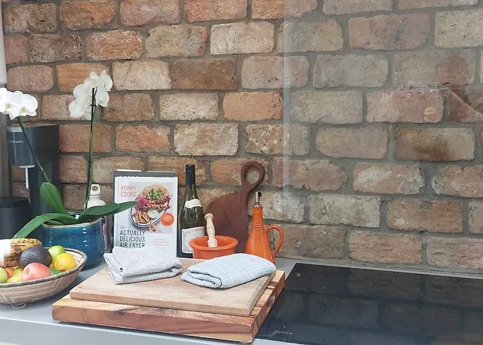 Sophisticated Seafront 3bd Suntrap Landscaped Yard Dublin